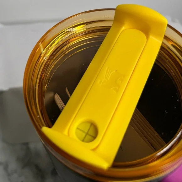 LIMITED EDITION STARBUCKS VS STANLEY Summer 2024 40 oz Tumbler Purple Gold - Picture 6 of 10